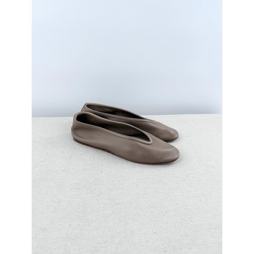 Le Monde Beryl Luna V-Cut Slip On Slipper Flat Taupe Leather Women's Size US 7 - Picture 7 of 10